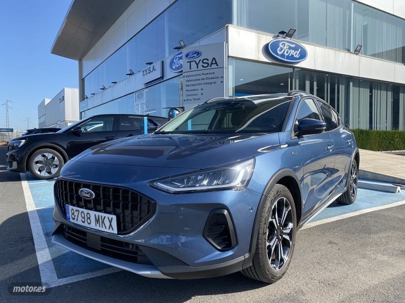 Azul Usado 2023 Ford Focus Active Familiar | 21.995 € (Precio justo) - Imagen 1/4