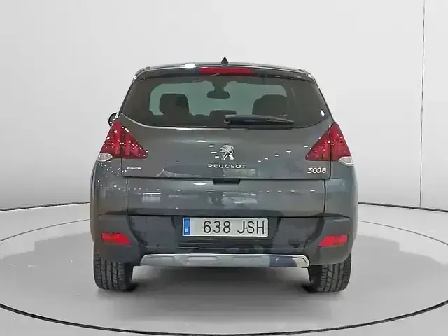 Usado Peugeot 3008 Allure 130 CV (95 kW) 2016 Gris Monovolumen