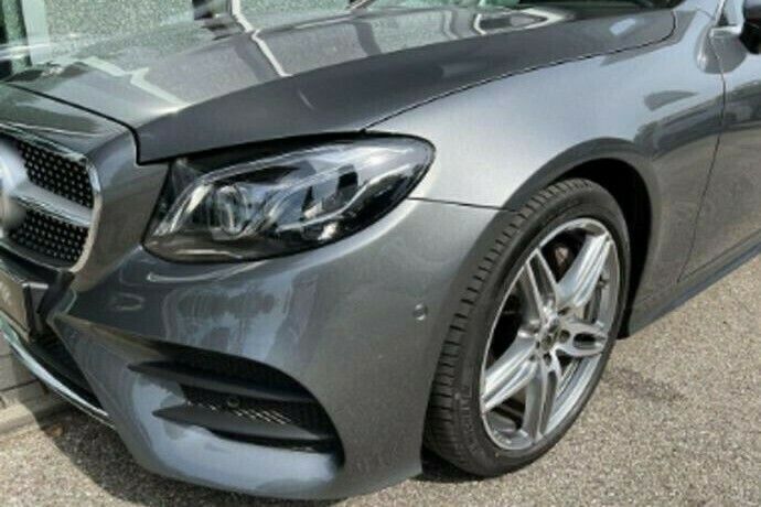 Usado Mercedes E400 AMG 333 CV (244 kW) 2018 Gris Berlina