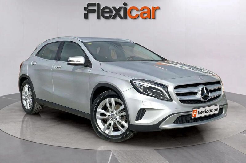 Gris Usado 2016 Mercedes GLA180 Urban SUV | 17.290 € (Buen precio) - Imagen 1/4