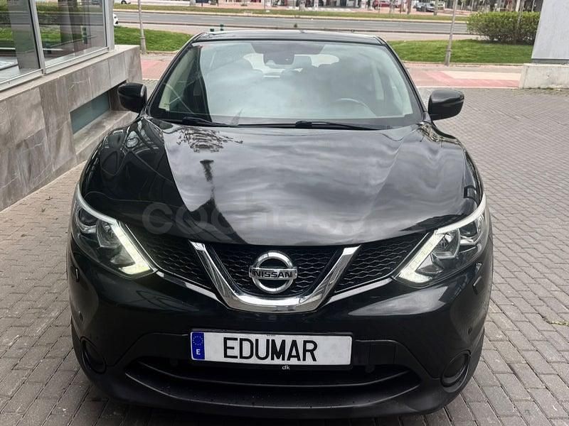 Usado Nissan Qashqai Acenta 130 CV (95 kW) 2015 Negro SUV