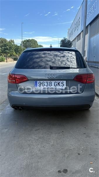 Usado Audi A4 170 CV (125 kW) 2009 Azul Familiar