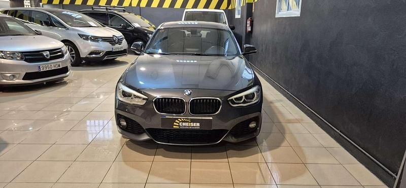 Gris / plata Usado 2019 BMW 118 Utilitario | 17.499 € (Buen precio) - Imagen 1/4