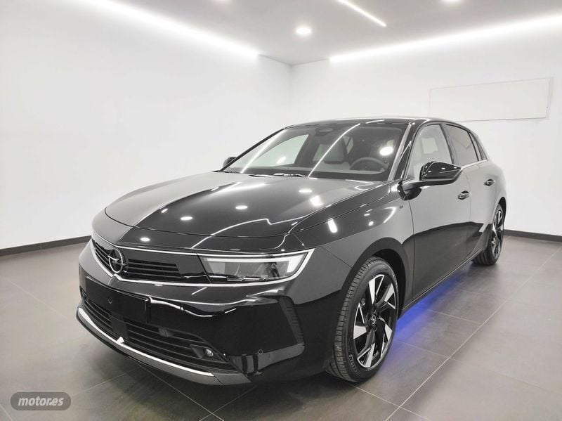 Rojo Usado 2023 Opel Astra Elegance Berlina | 30.900 € (Caro) - Imagen 1/4