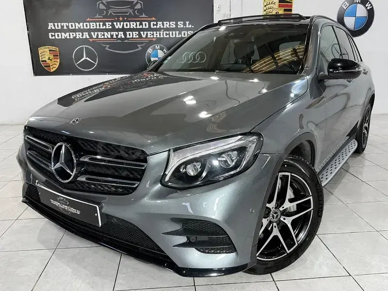 Usado Mercedes GLC250 204 CV (150 kW) 2018 Gris / plata SUV