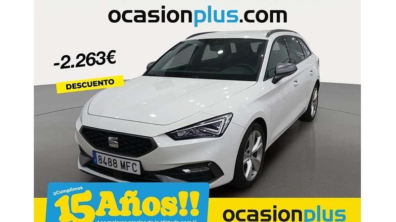 Blanco Usado 2023 Seat Leon ST FR Familiar | 22.637 € (Precio justo) - Imagen 1/4