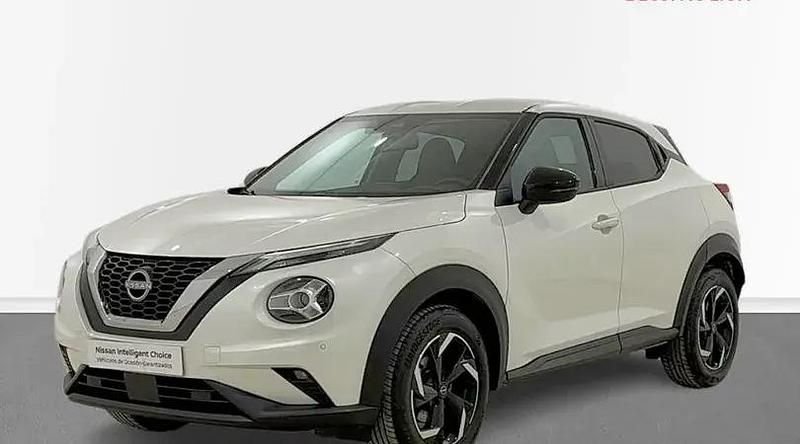 Lunar white Usado 2024 Nissan Juke N-Connecta SUV | 21.850 € (Un poco caro) - Imagen 1/4