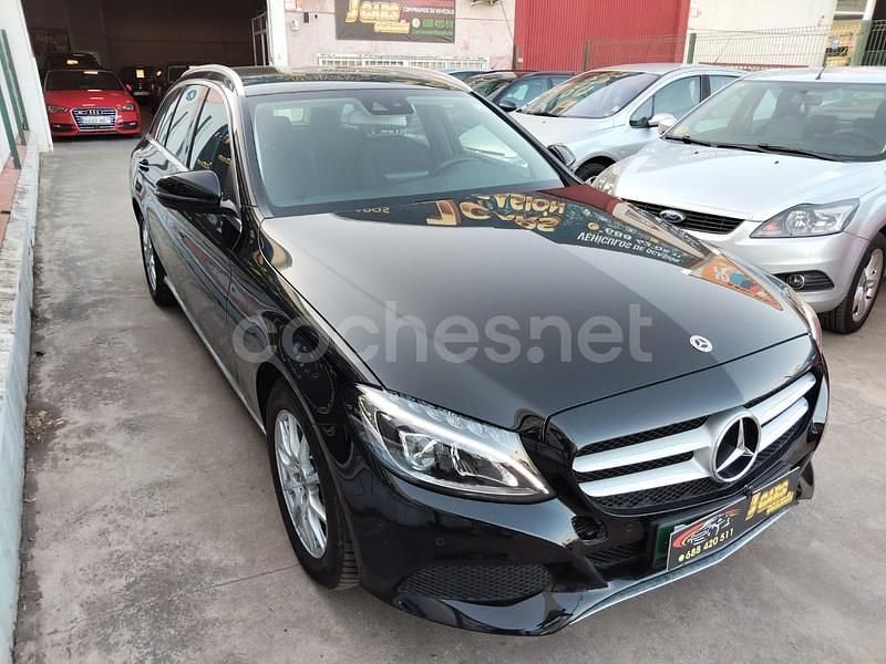 Usado Mercedes C220 170 CV (125 kW) 2017 Negro Familiar