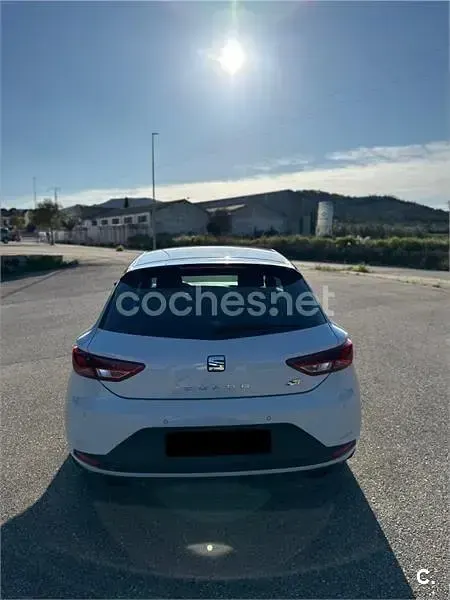 Usado Seat Leon SC CUPRA 280 CV (205 kW) 2014 Blanco Utilitario