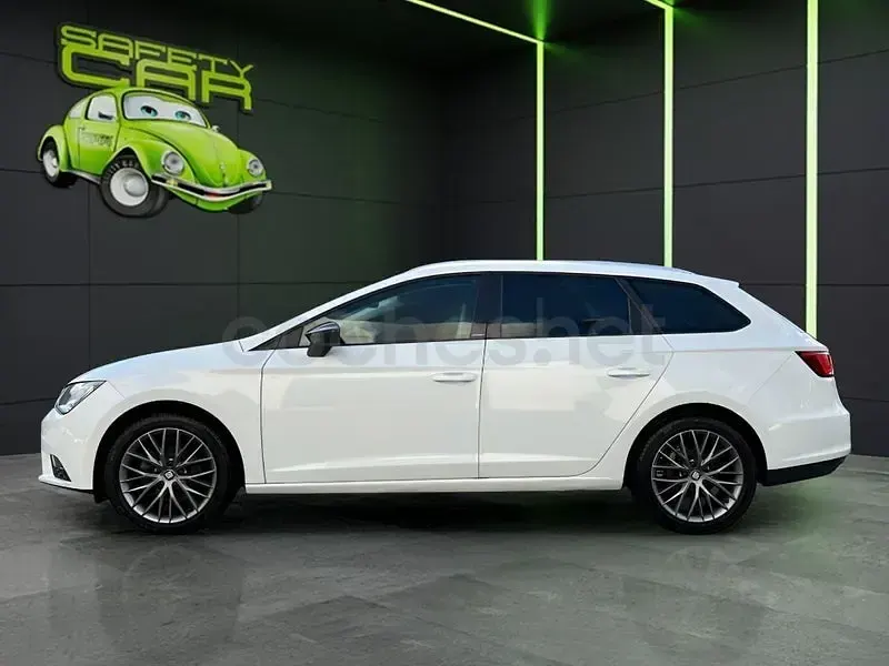 Używany Seat Leon CONNECT 125 KM (91 kW) 2016 Biały Kombi