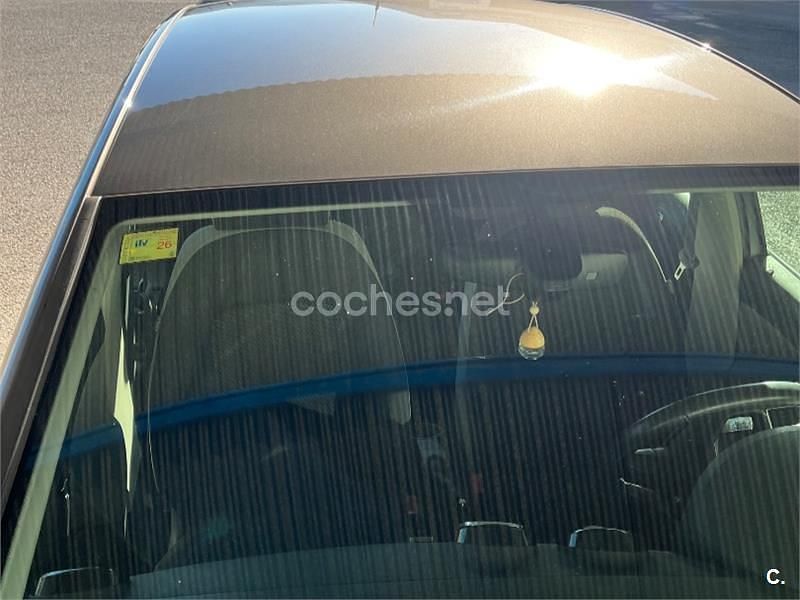 Usado Seat Ibiza Reference 95 CV (69 kW) 2016 Gris / plata Berlina