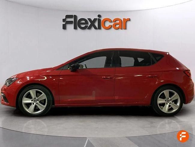 Usado Seat Leon FR 150 CV (110 kW) 2020 Rojo Berlina
