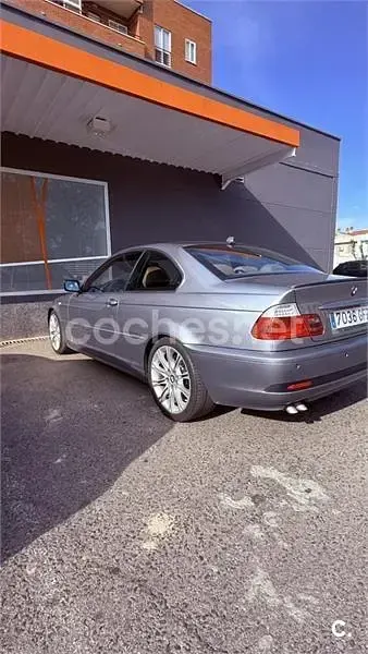 Usado BMW 330 Sport Line 204 HP (150 kW) 2004 Cinzento Coupé