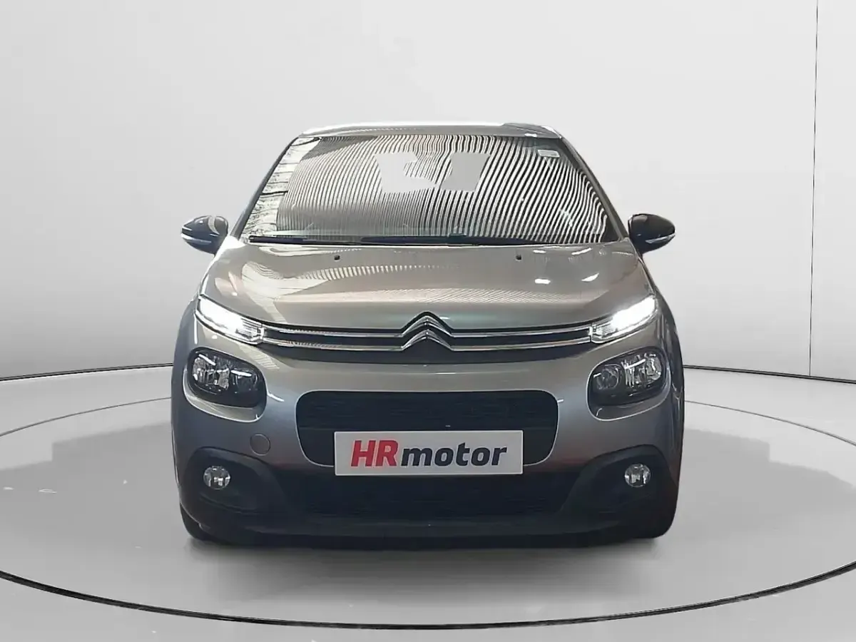 Usado Citroën C3 Feel 110 CV (80 kW) 2020 Gris Utilitario