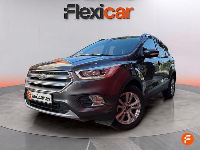 Usado Ford Kuga Business Edition 150 CV (110 kW) 2017 Gris SUV