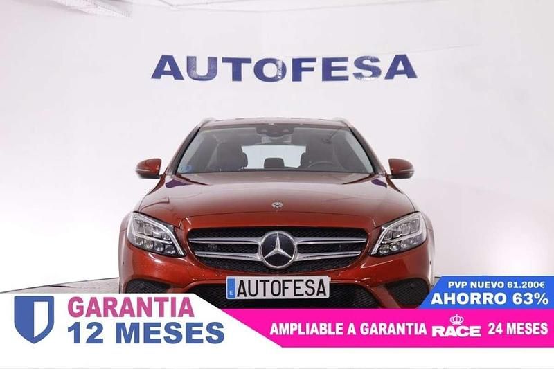 Usado Mercedes C200 Avantgarde 184 CV (135 kW) 2020 Rojo Familiar