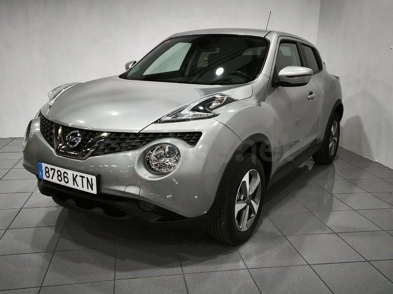Usado Nissan Juke N-Connecta 110 CV (80 kW) 2019 Gris / plata SUV