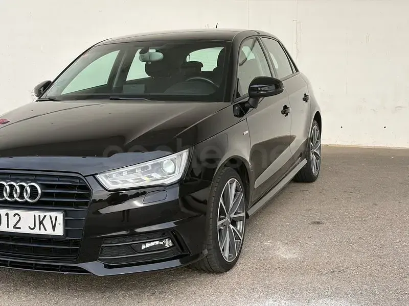 Usado Audi A1 Sportback Design 116 CV (85 kW) 2016 Negro Utilitario