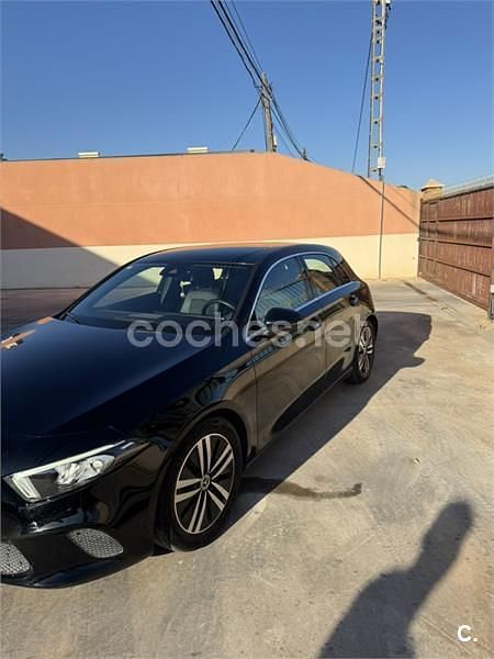 Negro Usado 2020 Mercedes A180 Berlina | 18.500 € (Super precio) - Imagen 1/4
