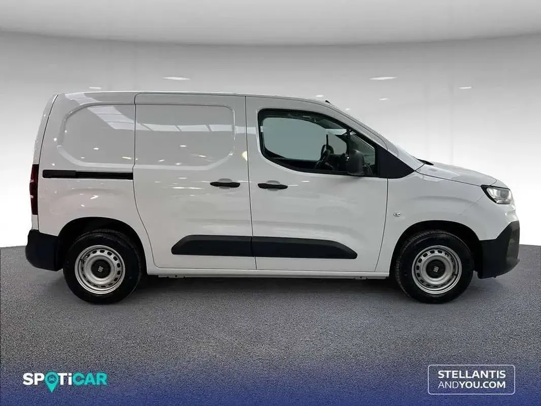 Nuevo Fiat Doblò S 101 CV (74 kW) 2026 Blanco Monovolumen