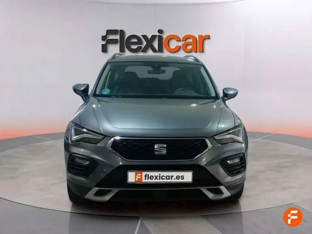 Usado Seat Ateca Style 150 CV (110 kW) 2023 Gris SUV
