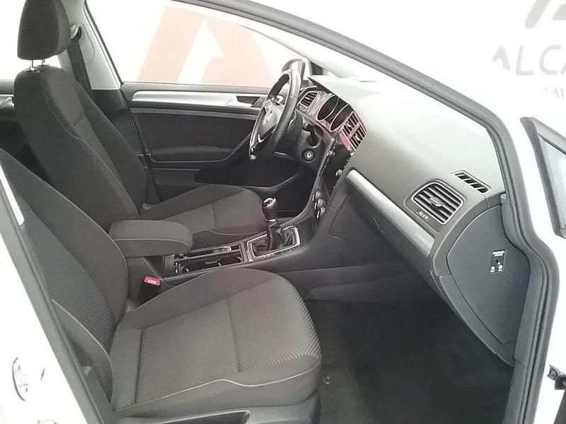 Usado VW Golf VII 116 CV (85 kW) 2019 Blanco Utilitario
