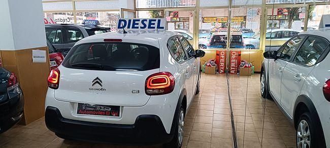 Usado Citroën C3 Live 102 CV (75 kW) 2021 Blanco Utilitario