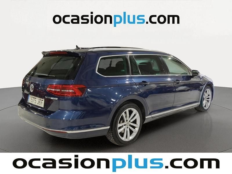 Usado VW Passat Sportline 150 CV (110 kW) 2015 Azul Familiar