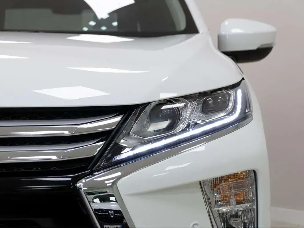 Usado Mitsubishi Eclipse Cross Motion 163 CV (119 kW) 2018 Blanco SUV