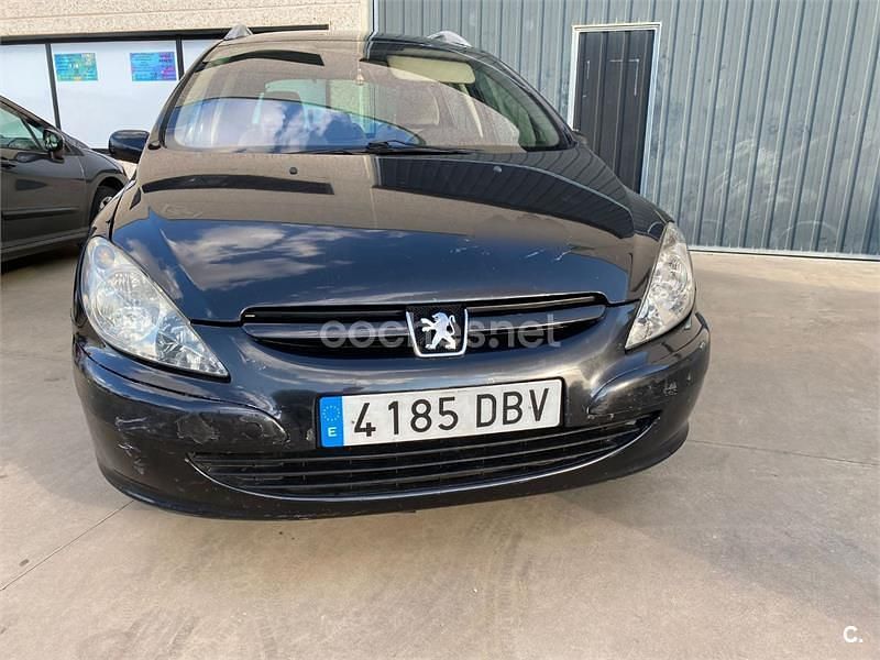 Negro Usado 2004 Peugeot 307 Familiar | 3350 € (Un poco caro) - Imagen 1/4