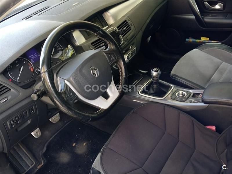 Usado Renault Laguna III GT 150 CV (110 kW) 2010 Negro Berlina