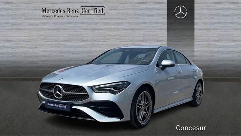 Gris Usado 2024 Mercedes CLA250e Berlina | 36.900 € (Caro) - Imagen 1/4