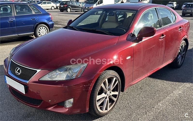 Usado Lexus IS220d President Line 177 CV (130 kW) 2006 Granate Berlina