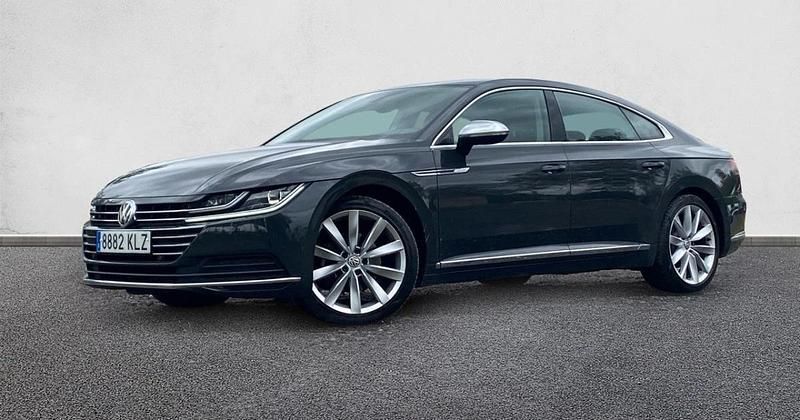 Usado VW Arteon Elegance 150 CV (110 kW) 2018 Utilitario