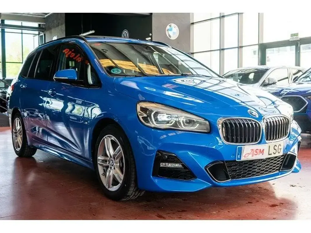 Używany BMW 220 Gran Tourer Comfort Edition 192 KM (141 kW) 2021 Niebieski Minivan