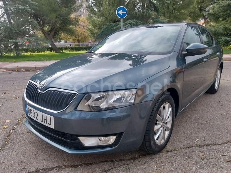 Brugt Skoda Octavia Ambition 105 HK (77 kW) 2015 Grå Sedan
