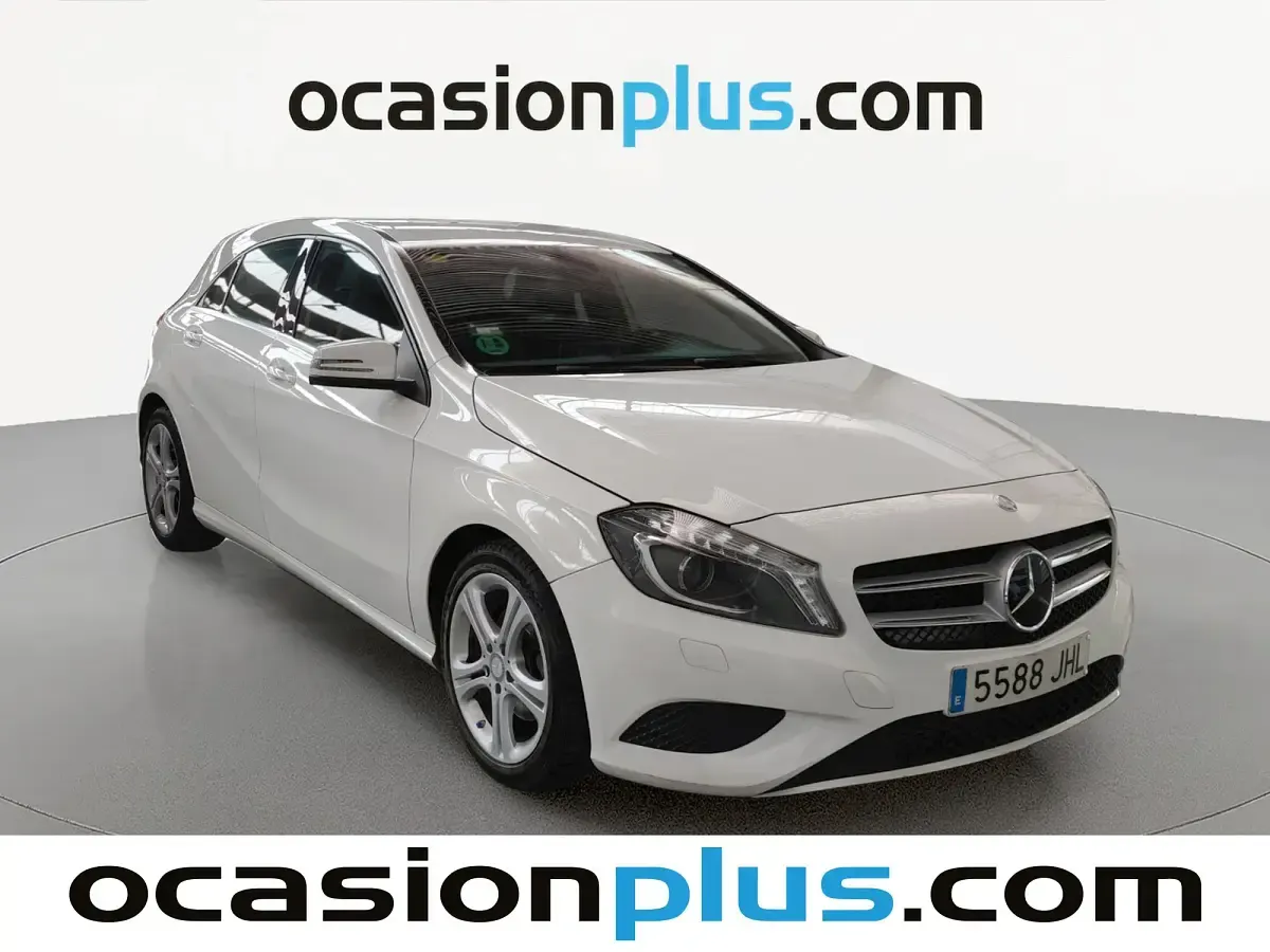 Usado Mercedes A200 Urban 136 CV (100 kW) 2015 Blanco Utilitario