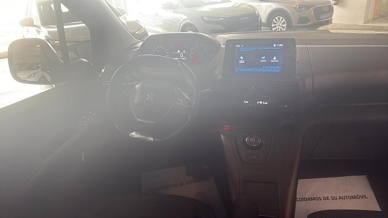 Usado Peugeot Rifter GT 131 CV (96 kW) 2018 Negro Monovolumen