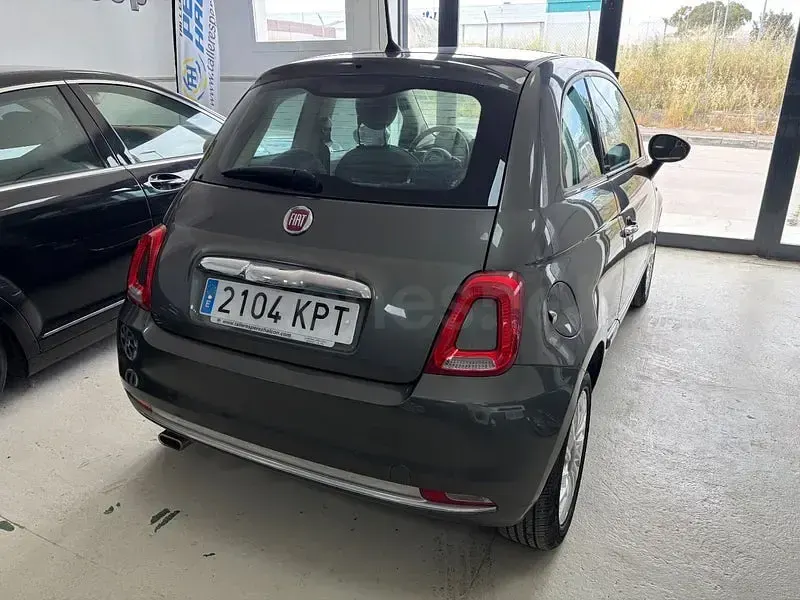 Usado Fiat 500 Lounge 69 CV (50 kW) 2018 Gris / plata Berlina