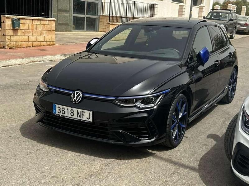 Negro Usado 2024 VW Golf VIII R Utilitario | 48.000 € (Caro) - Imagen 1/4