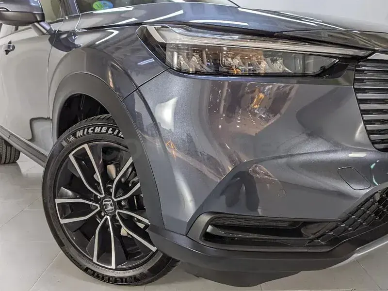 Usado Honda HR-V Elegance 131 CV (96 kW) 2024 Amarillo SUV