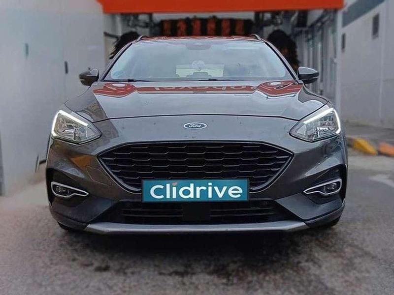 Käytetty Ford Focus Active 120 HP (88 kW) 2020 Harmaa Farmari