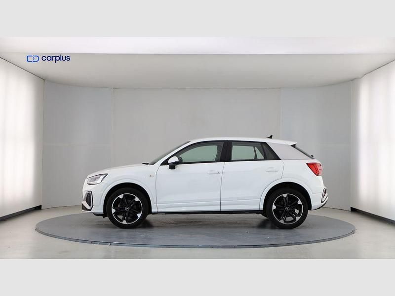 Usado Audi Q2 S-Line 150 CV (110 kW) 2022 Blanco ibis SUV