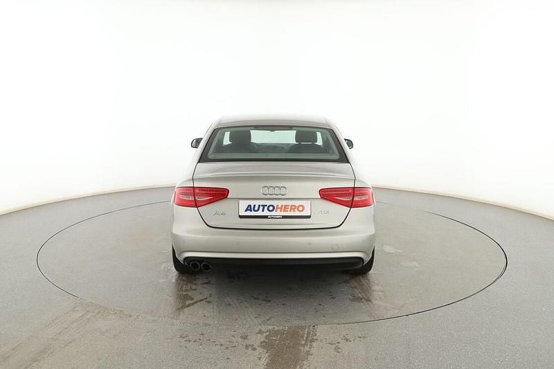 Usado Audi A4 Advanced 143 CV (105 kW) 2014 Beige Berlina