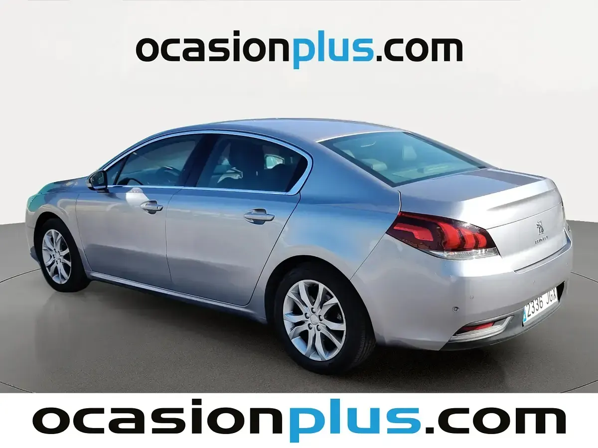 Usado Peugeot 508 Allure 150 CV (110 kW) 2015 Gris Berlina
