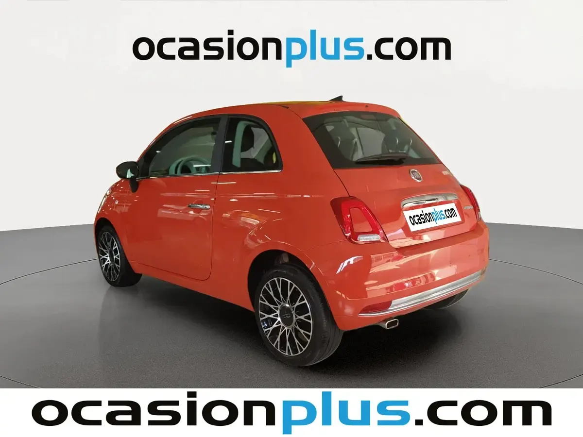 Usado Fiat 500 Dolcevita 71 CV (52 kW) 2024 Naranja Utilitario