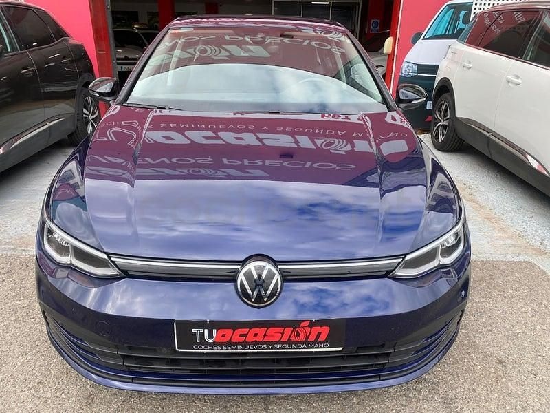 Usado VW Golf VIII 115 CV (84 kW) 2021 Azul Berlina