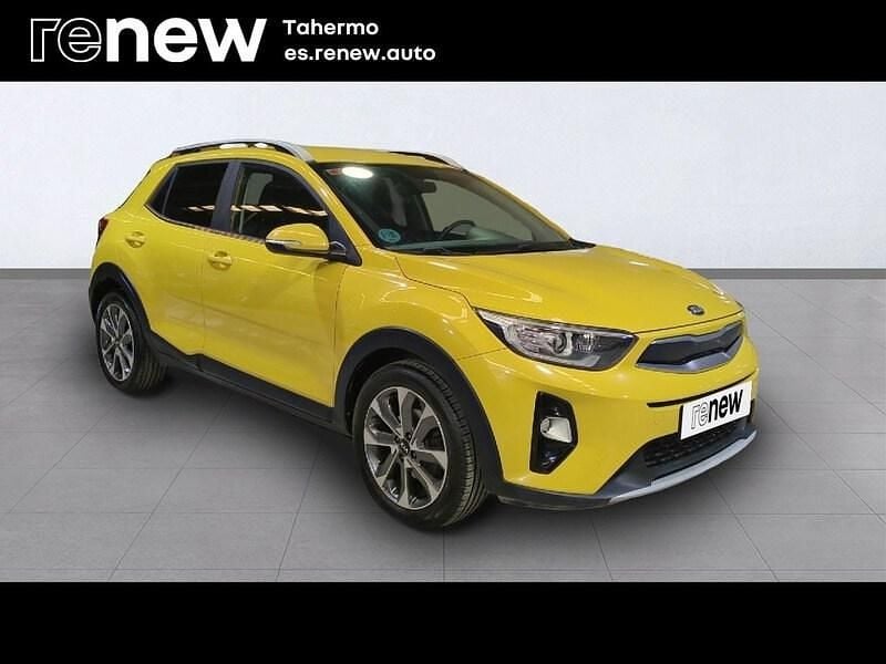 Usado Kia Stonic 100 CV (73 kW) 2019 Amarillo SUV