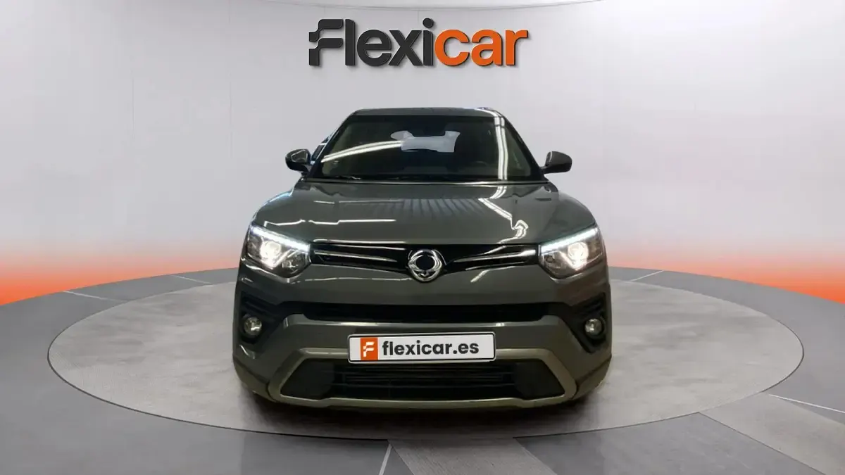 Usado SsangYong Tivoli 163 CV (119 kW) 2023 Gris SUV
