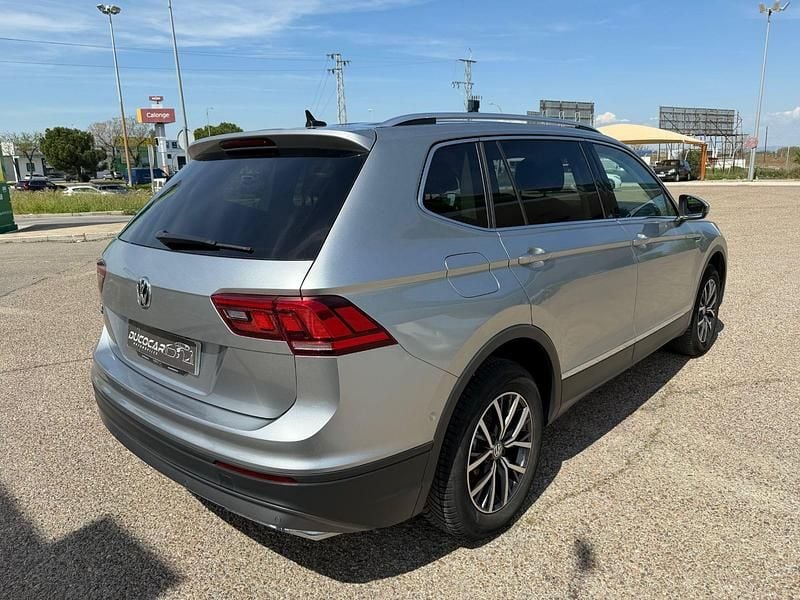 Usado VW Tiguan Allspace Advance 150 CV (110 kW) 2021 Gris / plata SUV